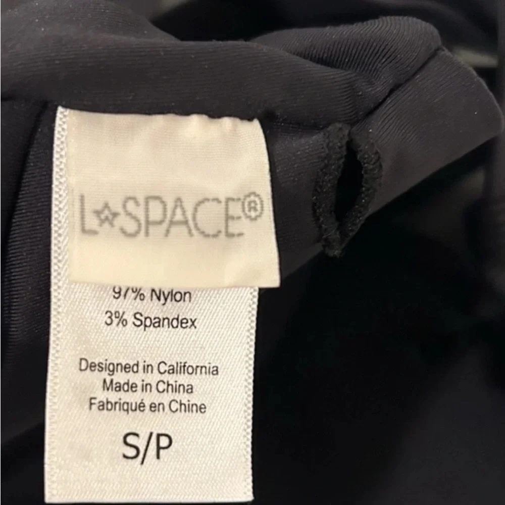 L Space Revolve Vera Bikini Top Black Women's Size Small Ribbed Texture
